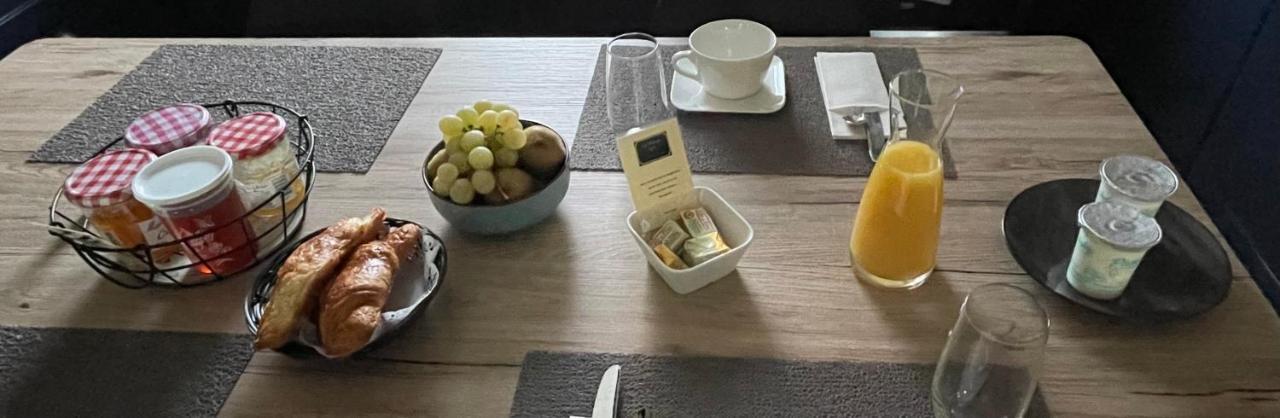 Le Maine N 5 - Fleac Angouleme - Suite Tilleul Екстериор снимка
