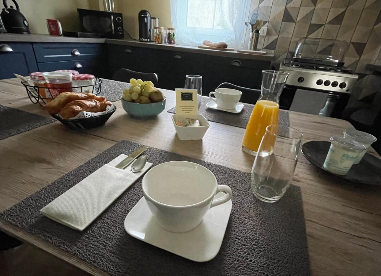 Le Maine N 5 - Fleac Angouleme - Suite Tilleul Екстериор снимка